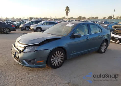 2011 Ford Fusion Hybrid from USA, damaged, VIN 3FADP0L34BR148938